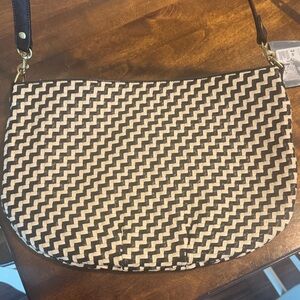 Black & White Woven Crossbody Bag - Stylish Women's Shoulder Bag